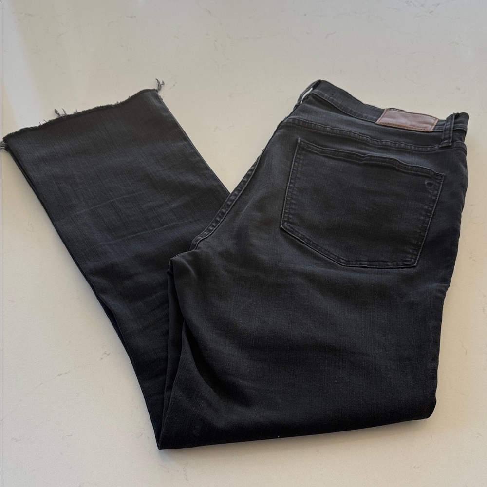Madewell Cali Demi Boot Black Denim Jeans Size: 29 ✨